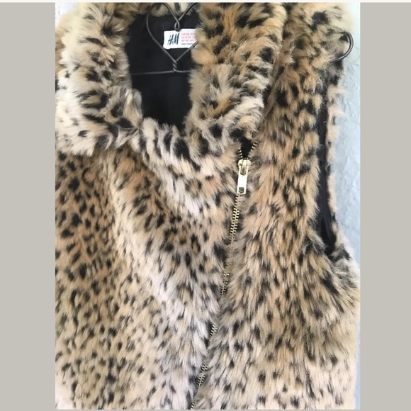 H&M girls faux fur leopard vest sz 10–11 - Picture 2 of 5